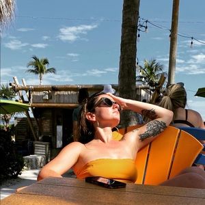 Meet your Posher, Bianca